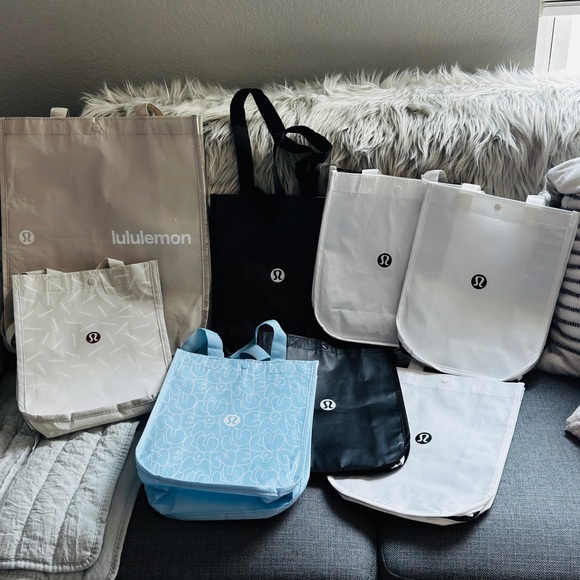 8 Lululemon Assorted Tote Collection - Picture 1 of 5